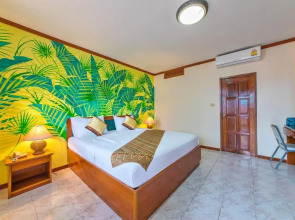 Panda Hotel（Patong Beach）