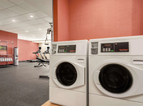 Home2 Suites by Hilton Woodbridge Potomac Mills