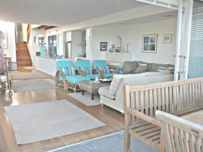 Point Break 14 Korogora Street