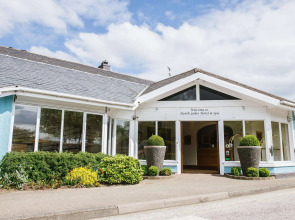 North Lakes Hotel And Spa