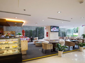 Eden Star Saigon Hotel