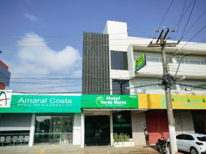 Hotel Verde Mares