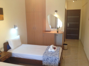 Avra Hotel