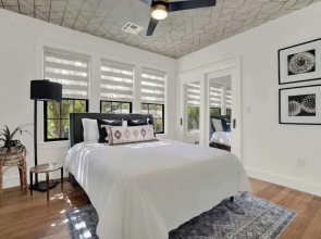 Creeks Edge Peaceful Retreat With Firepit