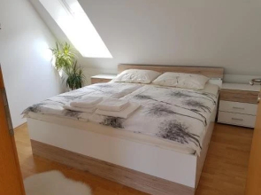 Jacob's Creek DeLuxe Apartment