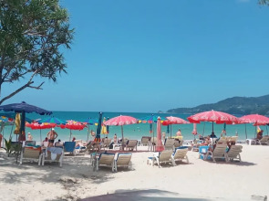 Island Patong Beachfront Apartments