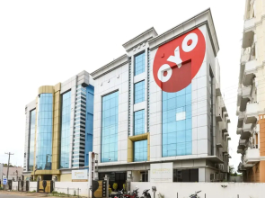OYO Flagship 559 Harshetha Residency