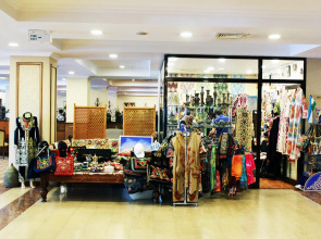 Отель Grand Mir