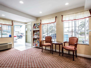 Hotel Avenida, San Clemente Beach