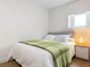 Plaza España, acogedor apartamento con patio