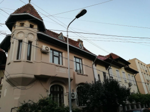 Metropole Apartments Invilla Old City