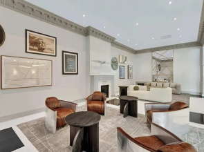 Modern Apt Near Airport & Metro