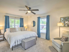 1 Mi to Main St: Brenham Retreat w/ Game Room