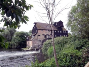 Three Horseshoes Inn