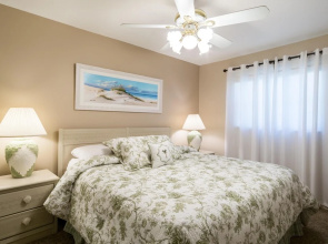 Holiday Villas II Indian Shores