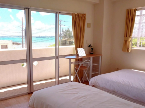 Kariyushi Condominium Resort Kin Beach Side House Gracia