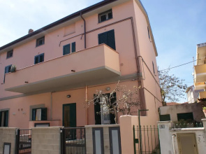 Affitti Giacomo Lenzi 1