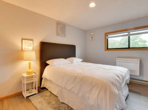 Oakland Vacation Rental < 1 Mi to Deep Creek Lake!