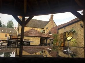 The Radnor Arms