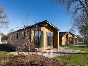 Well-kept Chalet not far From the Biesbosch