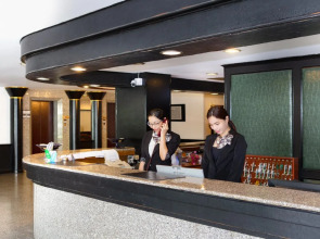 Town In Town Garden Resort