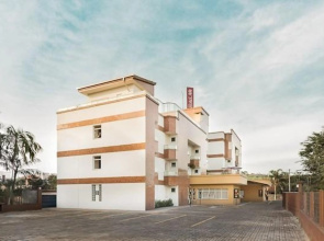 Hotel Dois H