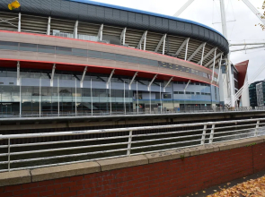 Luxury Apartment - Central Cardiff