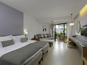 Sunwing Kamala Beach