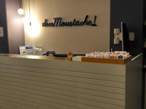 Don Moustache Hostel