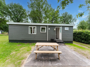 Cosy Holiday Home Near Den Ham With Garden