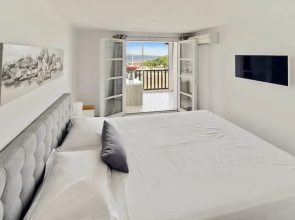 Beautiful Flat With sea View - 4P - Gassin