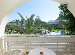 Abou Sofiane-Families & Couples Only