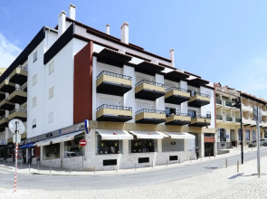 Azenha Apartment
