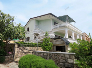 Andrijana (SRD401) 42422