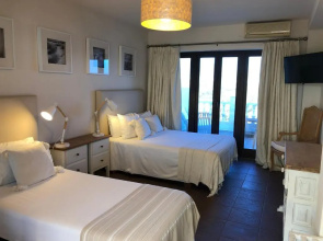 Hostal Avalon
