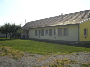 Eva Apartmanhaz