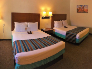 Adventure Inn & Motel