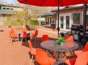Hot Tub & Fire Pit: Sedona Oasis!