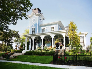 The Lilley Mansion Bed & Breakfast