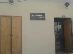 Iguana Point Hostel