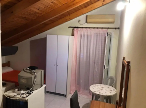 Ion Apartments Messolonghi Single Bed Room Mountain View Loft