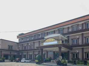 Airy Bandara Tjilik Riwut Nyai Undang 4 Palangkaraya