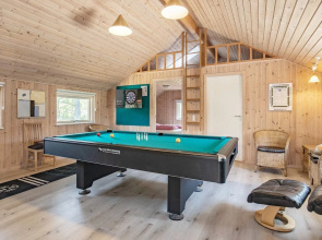 12 Person Holiday Home in Rodby-by Traum