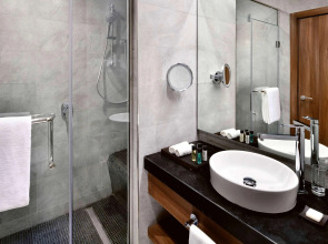 Mövenpick Hotel Apartments Downtown Dubai