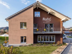 Neuhof Gaste & Schokohaus