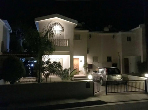Villa with 3 Bedrooms in Kissonerga, with Wonderful Sea View, Private Pool, Enclosed Garden - 4 Km From the Beach