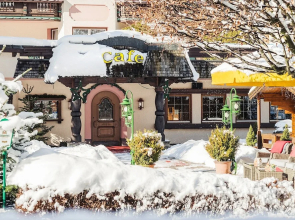 Hotel Alpenhof Kristall