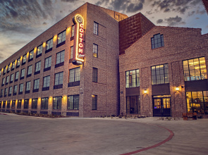 Cotton Court, by Valencia Hotel Collection