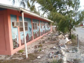 Tradewinds Guest Suites