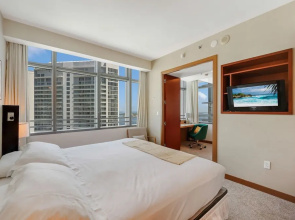 Miami Luxury Executive Apartment